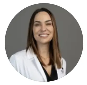 Dra. Márcia Macedo — Correia CreArt client testimonial profile photo
